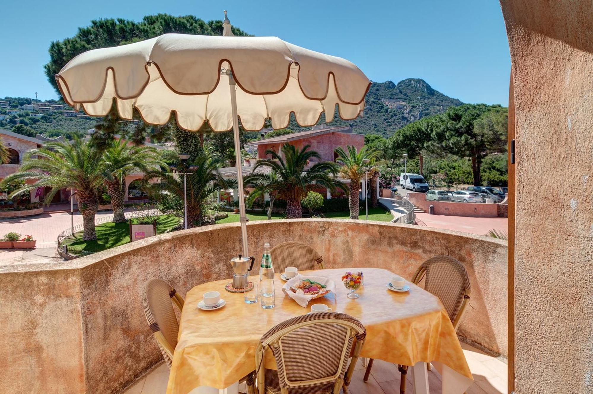 Апартаменты Le Residenze Di Piazza Italia Коста Рей Экстерьер фото